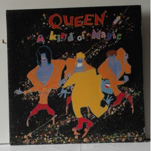 QUEEN - A Kind of Magic   (LP 33 giri / EMI  England /  1985  /  Gatefold)