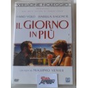 IL  GIORNO  IN PIU'  (Dvd ex nolegio  - commedia  - 2012)
