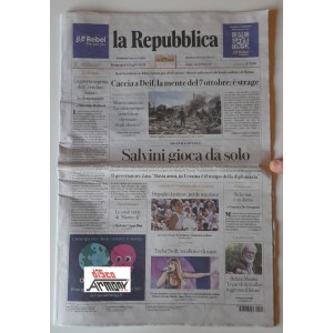 TAYLOR SWIFT, venditrice di sogni  "REPUBBLICA" Domenica 14   Luglio 2024  Nuovo