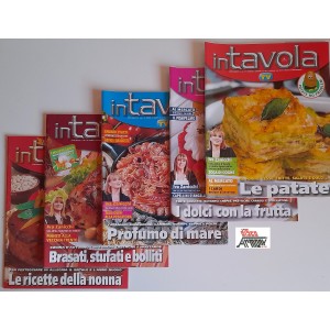 In TAVOLA - 5 riviste  allegate a  Sorrisi e Canzoni TV  anno 2007  (come nuovo)